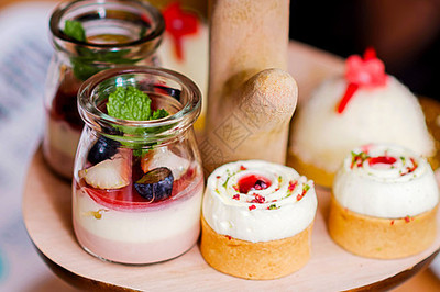 抹茶背景高清圖片下載指南 如何正確使用正版素材